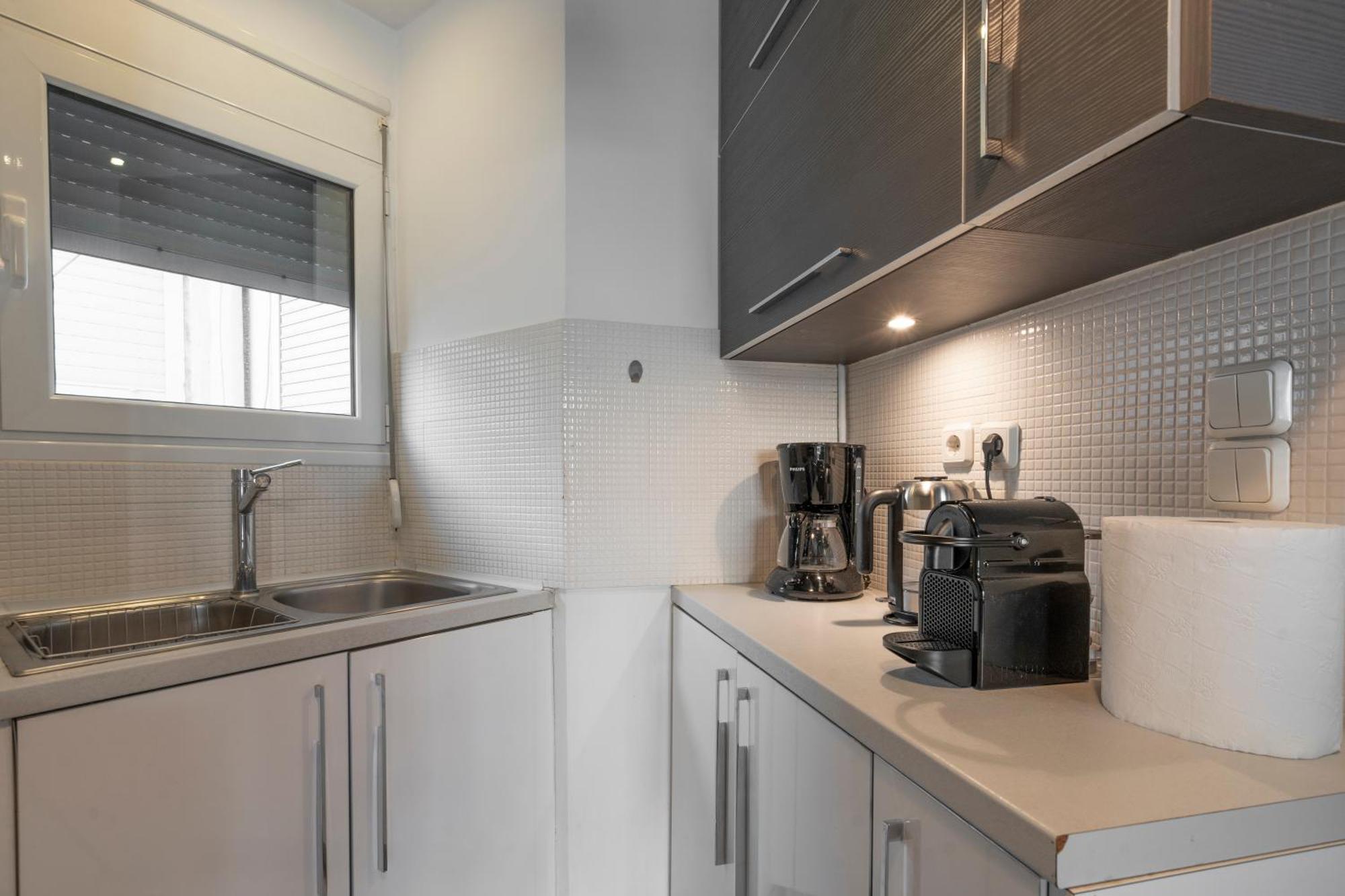 Casa Acropolis - Amazing 2Br Apt In Koukaki アテネ エクステリア 写真